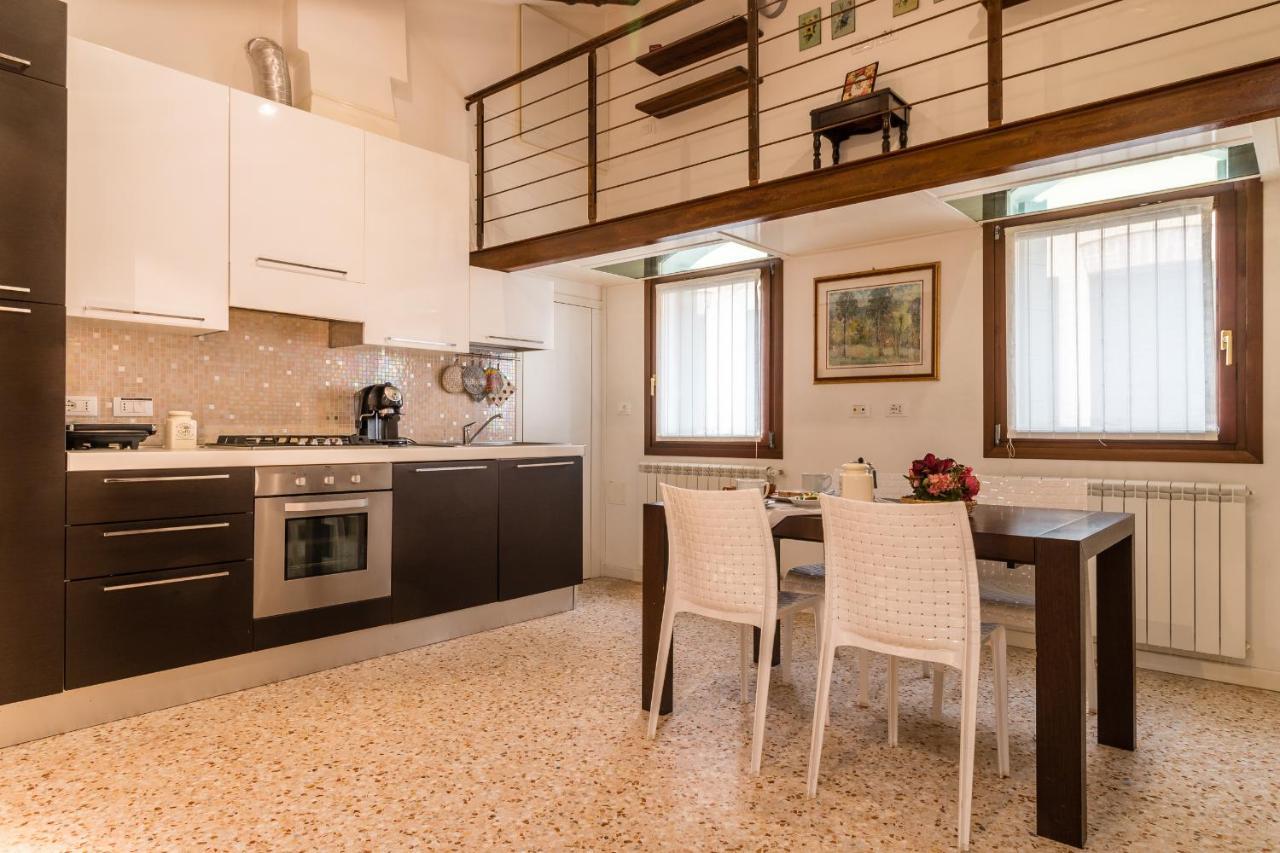Corderie De La Tana Biennale Exhibition @Arsenale Apartment Venice Exterior photo